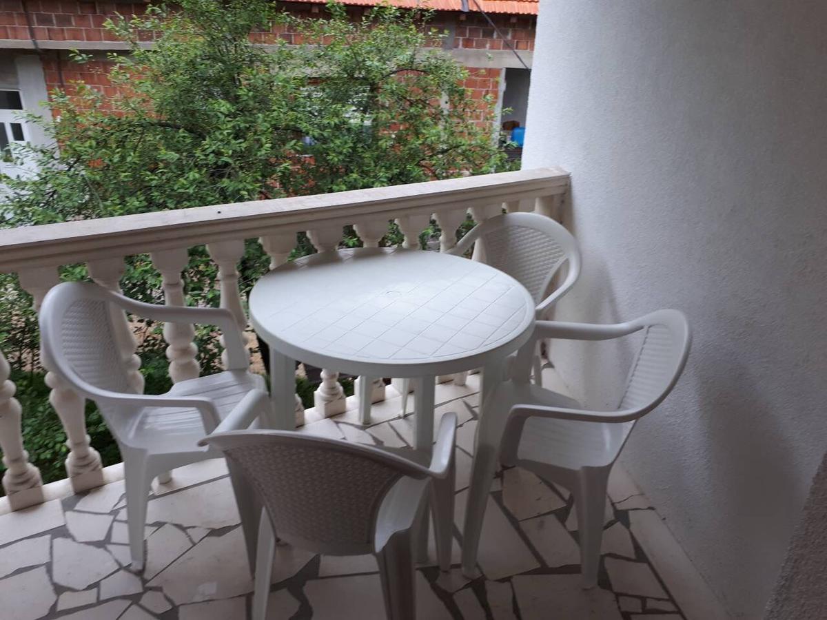 Apartmani Tajra Visoko Exterior foto