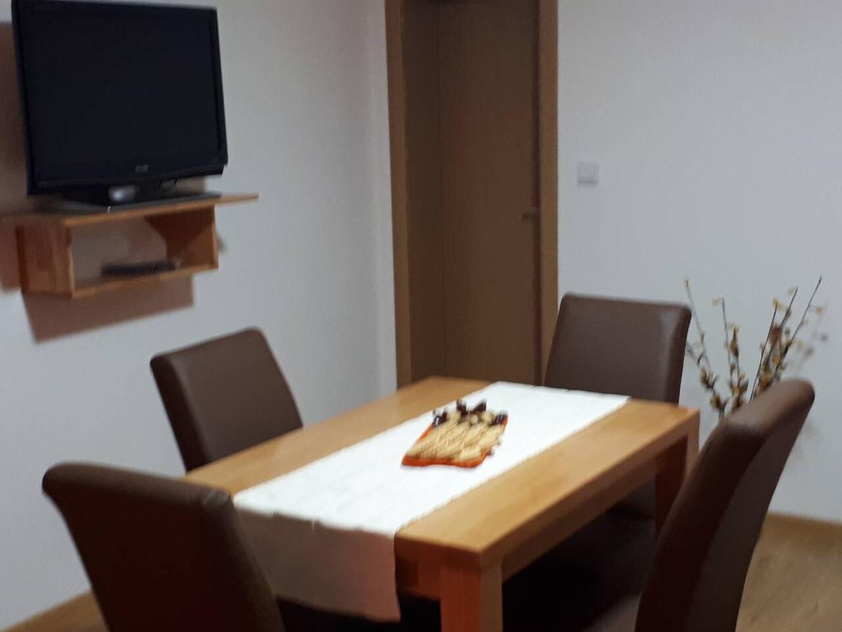 Apartmani Tajra Visoko Exterior foto